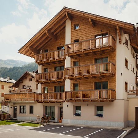 Bonvivar - Mountain Guesthouse Livigno Exterior foto