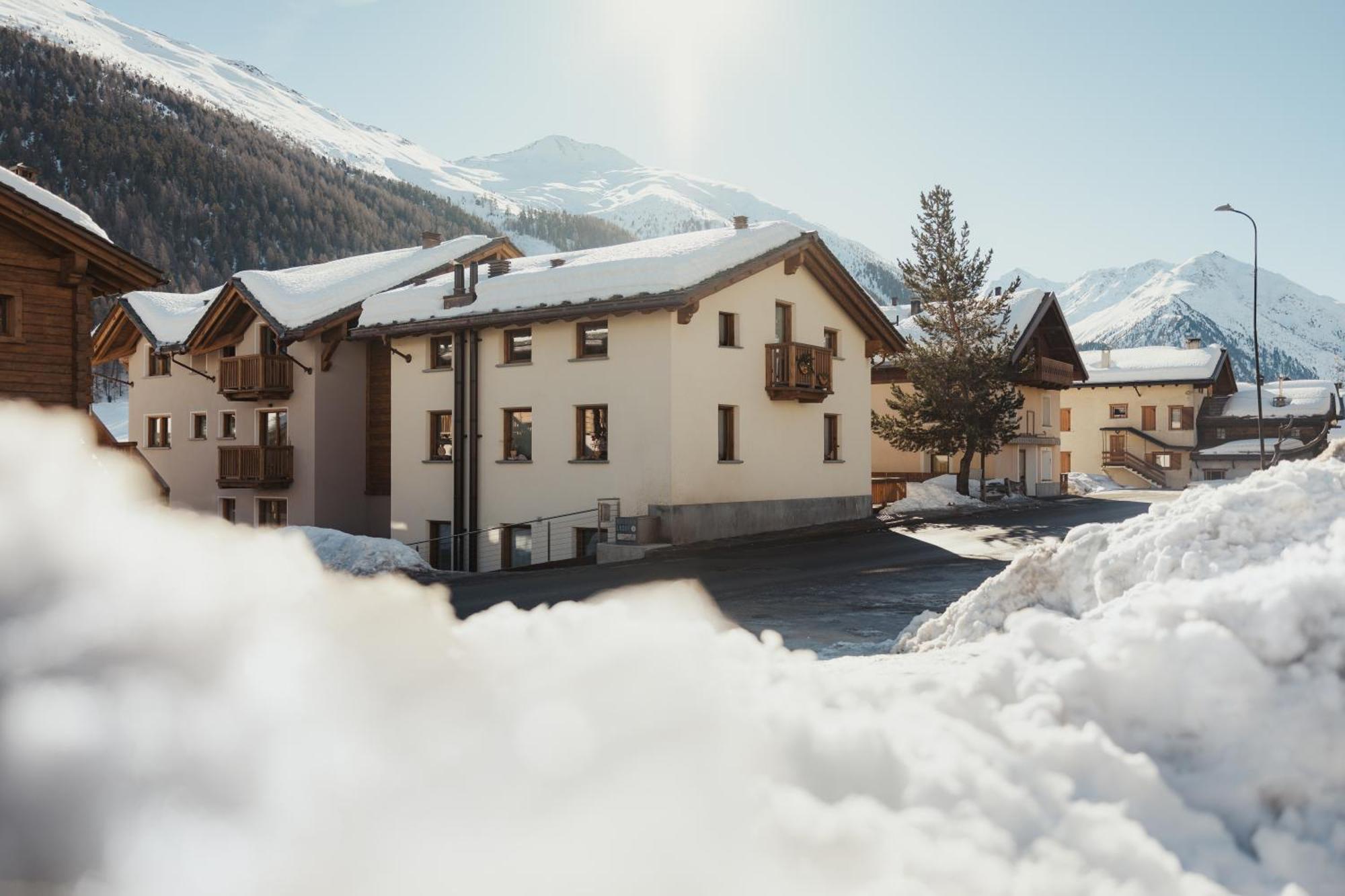Bonvivar - Mountain Guesthouse Livigno Exterior foto