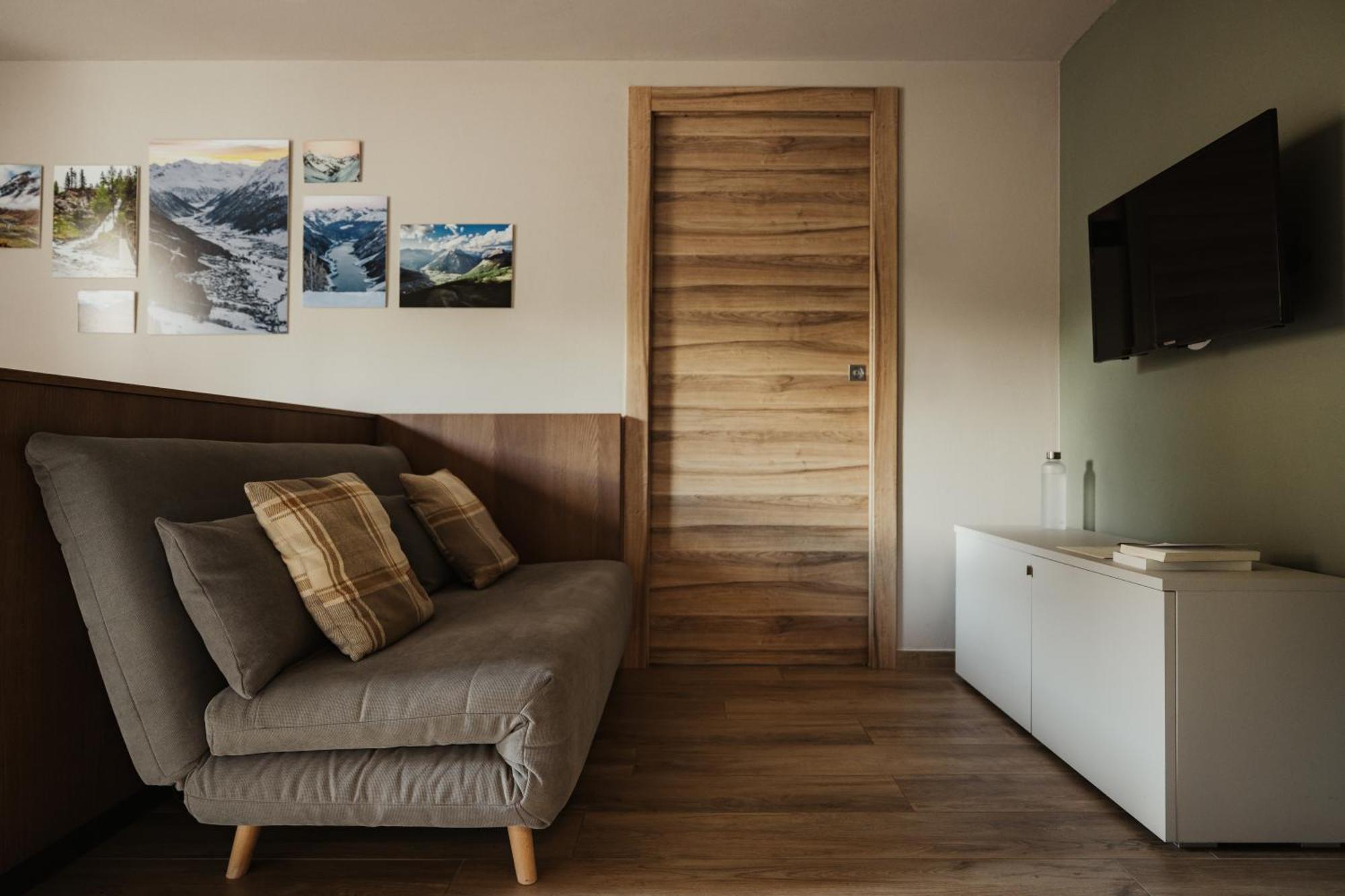 Bonvivar - Mountain Guesthouse Livigno Exterior foto