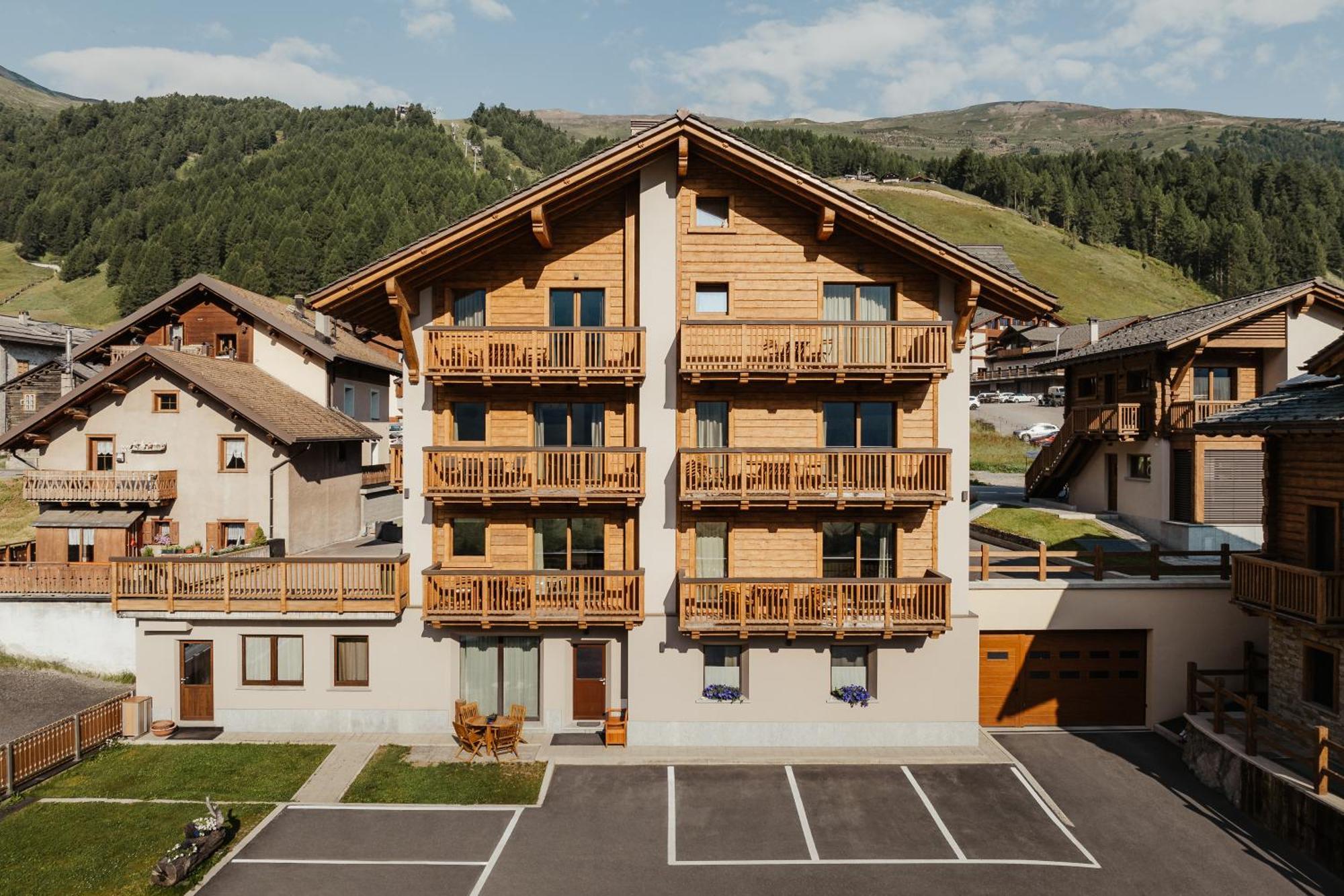 Bonvivar - Mountain Guesthouse Livigno Exterior foto
